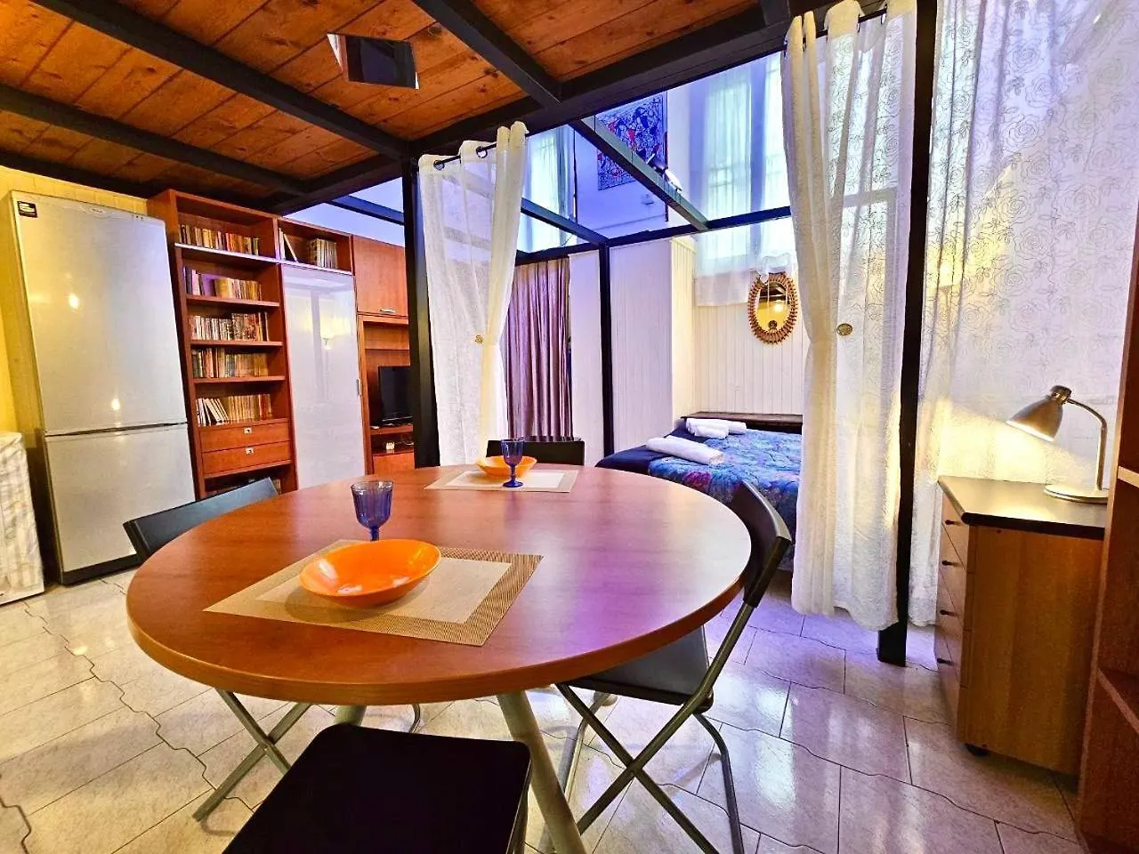 Apartment L'Atelier ~ Mostra Sospesa Rome